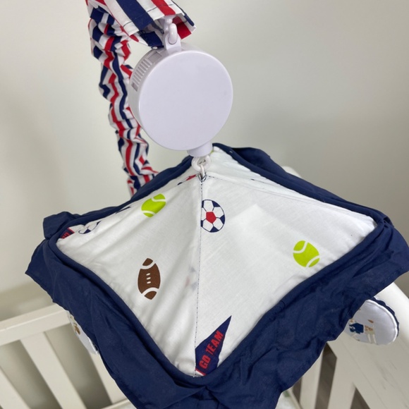 Baby Crib Giraffe Mobile, Nursery Mobile for Crib with Music Wind Up Spinner - Picture 9 of 11